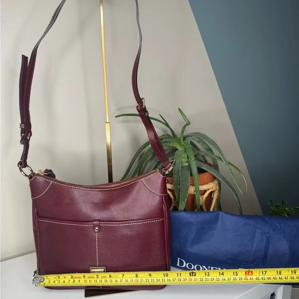 Dooney & Bourke beautifully structured